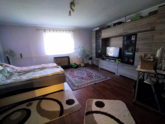 Eladó családi ház, Csanádapácán 13.5 M Ft, 2+1 szobás