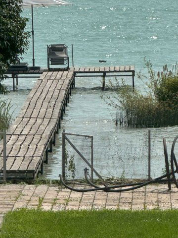 Eladó családi ház, Balatonkenesén 599 M Ft