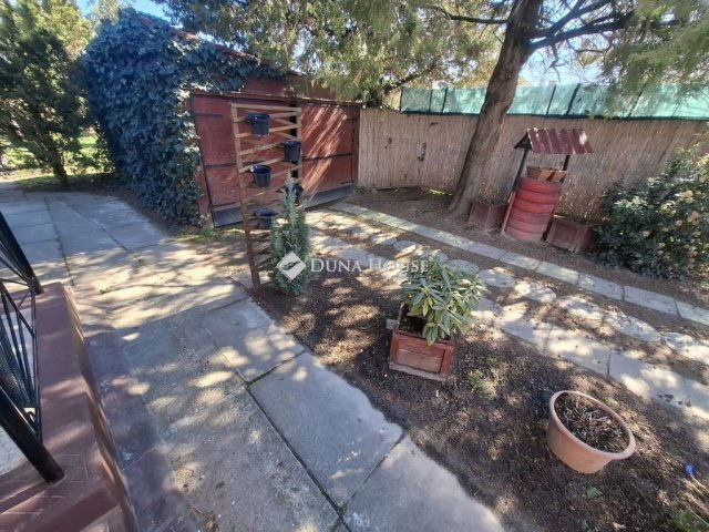 Eladó családi ház, Tiszaalpáron 23.5 M Ft, 2 szobás