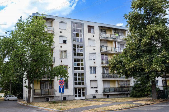 Eladó téglalakás, Miskolcon 22.9 M Ft, 1+1 szobás