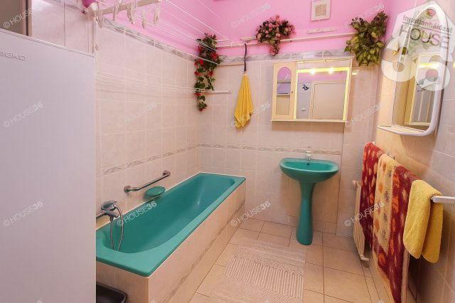 Eladó téglalakás, Kecskeméten 90.9 M Ft, 3 szobás