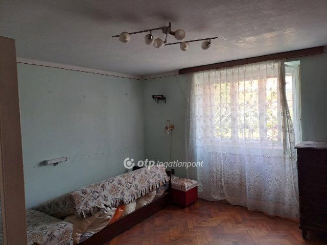 Eladó családi ház, Budapesten, XVII. kerületben 64.1 M Ft