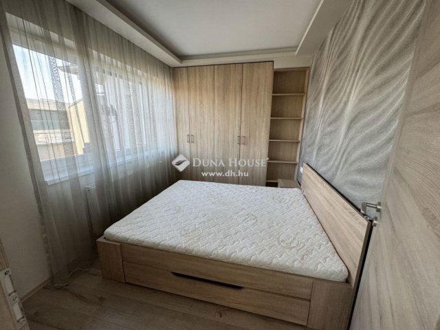 Eladó téglalakás, Kecskeméten 89.9 M Ft, 2 szobás