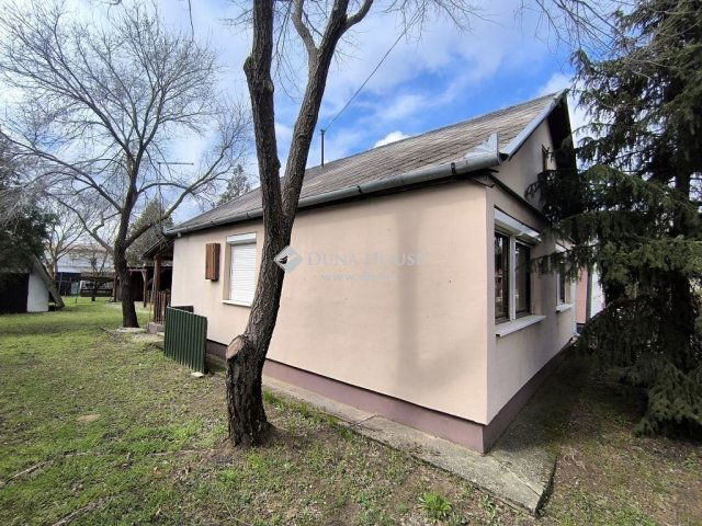 Eladó családi ház, Lakitelken 21.5 M Ft, 3 szobás