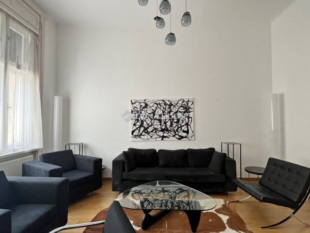 Kiadó téglalakás, albérlet, Budapesten, V. kerületben, 1 szobás