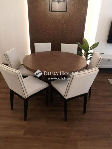 Eladó téglalakás, Szántódon 341.5 M Ft, 3 szobás