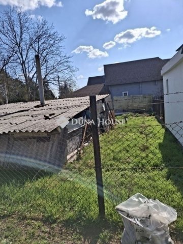 Eladó családi ház, Gyálon 39.9 M Ft, 1 szobás