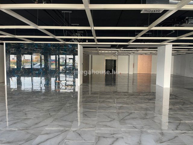 Kiadó üzlethelyiség, Budaörsön 5100 E Ft / hó