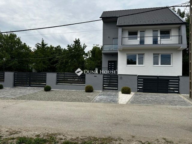 Eladó családi ház, Budapesten, XVII. kerületben 199 M Ft