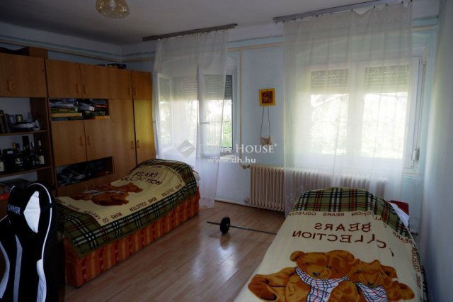 Eladó családi ház, Mátyásdombon 35 M Ft, 4 szobás