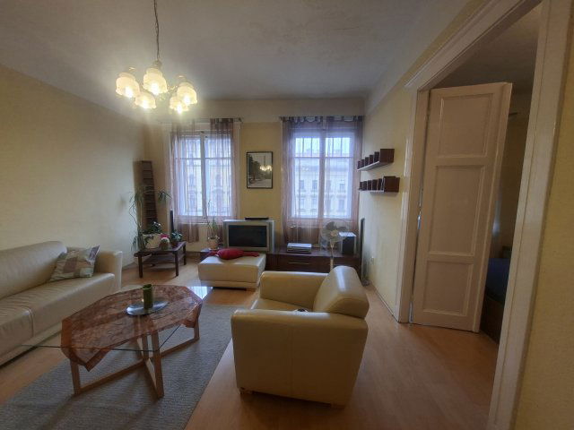 Eladó téglalakás, Budapesten, VIII. kerületben 152.4 M Ft