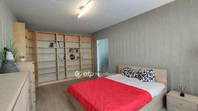 Eladó panellakás, Budapesten, IV. kerületben 86.9 M Ft, 2 szobás