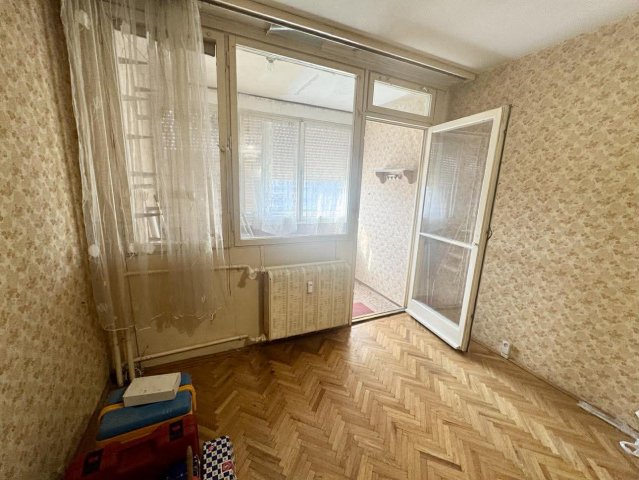 Eladó panellakás, Budapesten, XI. kerületben, Etele úton