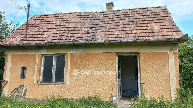 Eladó családi ház, Tiszavasváriban 3.2 M Ft, 1 szobás