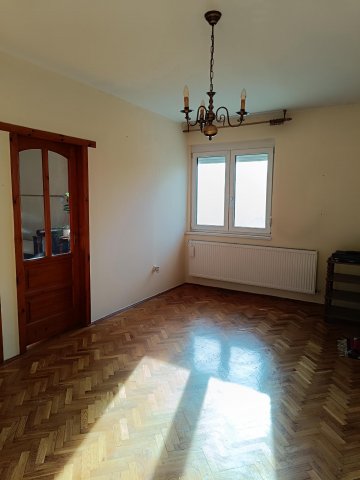 Eladó téglalakás, Debrecenben, Poroszlay úton 82.9 M Ft