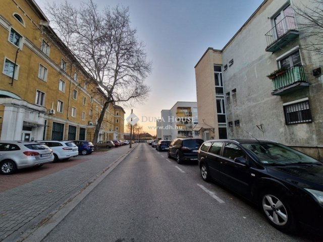 Eladó téglalakás, Budapesten, XIII. kerületben 49.5 M Ft
