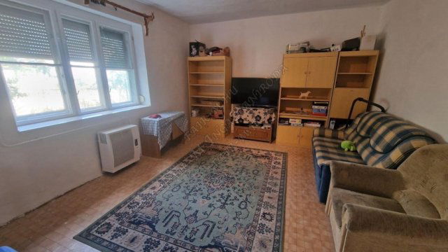 Eladó családi ház, Hódmezővásárhelyen 25 M Ft, 2 szobás