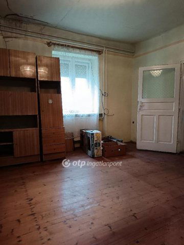 Eladó családi ház, Létavértesen 16.5 M Ft, 4 szobás