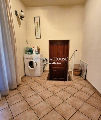 Eladó családi ház, Kecskeméten 95 M Ft, 3 szobás