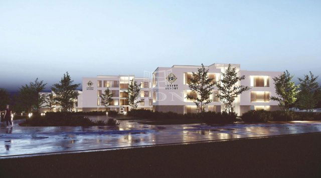 Eladó téglalakás, Balatonfüreden 305.058 M Ft, 4 szobás