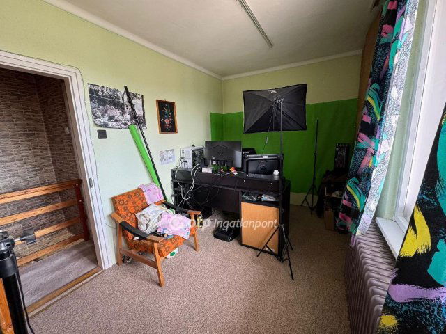 Eladó családi ház, Szigetújfalun 62.5 M Ft, 5 szobás