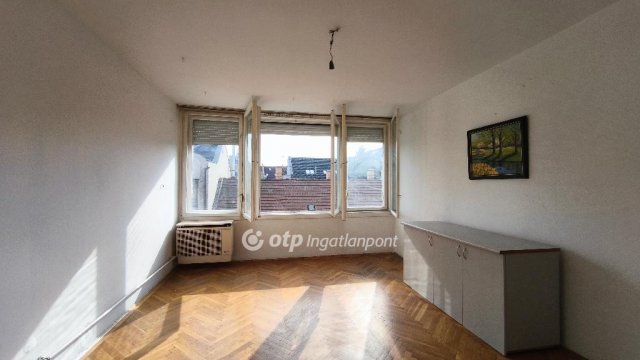 Eladó téglalakás, Budapesten, IV. kerületben 52.7 M Ft, 1 szobás