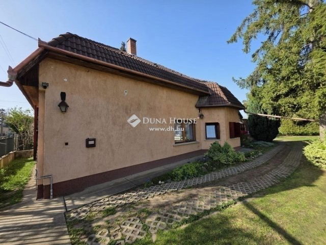 Eladó családi ház, Gyömrőn 99.5 M Ft, 4 szobás