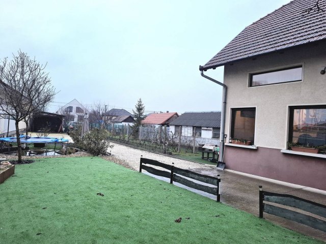 Eladó családi ház, Dabason 97.9 M Ft, 3+1 szobás