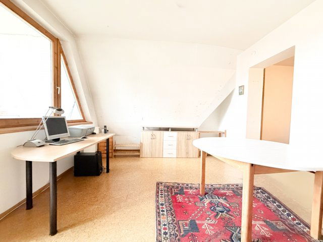 Eladó téglalakás, Debrecenben 74.9 M Ft, 4 szobás