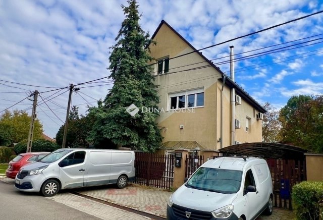 Eladó családi ház, Gyálon 194.9 M Ft, 5 szobás