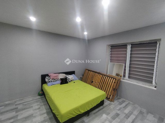 Eladó ikerház, Császáron 31.99 M Ft, 2 szobás