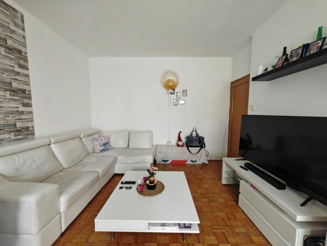 Eladó téglalakás, Tatabányán 39.9 M Ft, 2 szobás