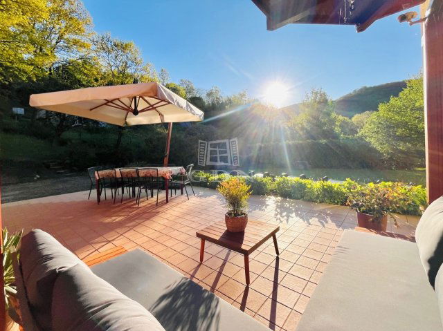 Eladó családi ház, Visegrádon 199 M Ft, 5 szobás