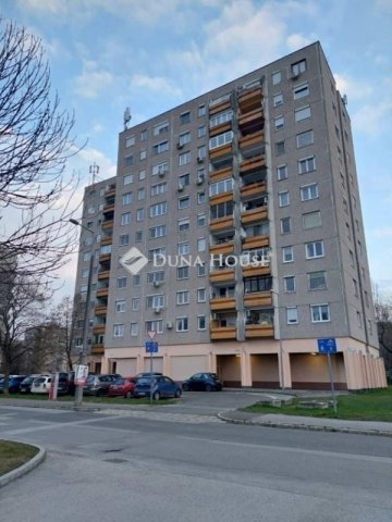 Eladó panellakás, Budapesten, III. kerületben 73.9 M Ft, 2 szobás