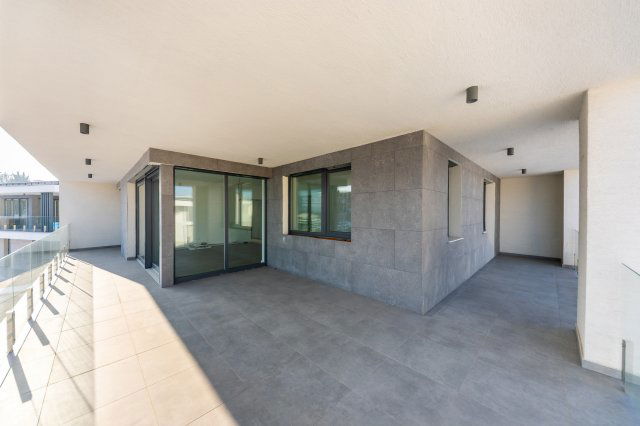 Eladó téglalakás, Törökbálinton 159.999 M Ft, 4 szobás