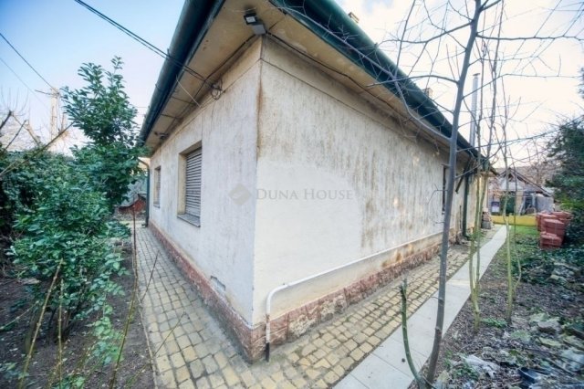 Eladó családi ház, Budapesten, XVIII. kerületben 120 M Ft