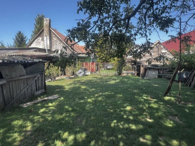 Eladó családi ház, Sárosdon 21.9 M Ft, 3 szobás