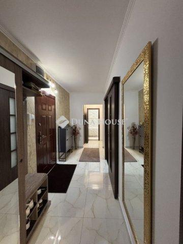 Eladó téglalakás, Debrecenben 74.9 M Ft, 2 szobás