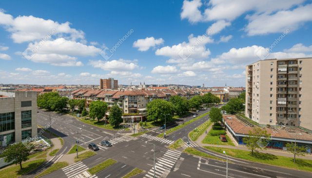 Eladó panellakás, Miskolcon 38 M Ft, 3 szobás