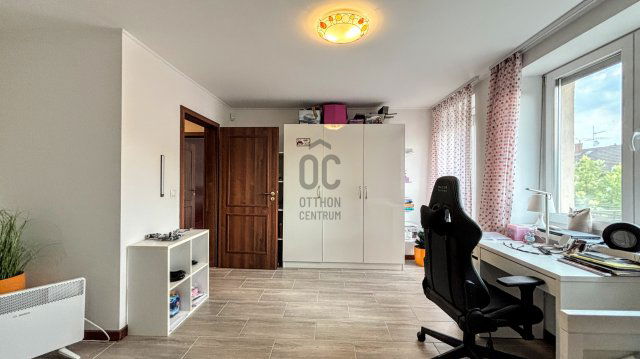 Eladó családi ház, Budapesten, XVI. kerületben 185.9 M Ft