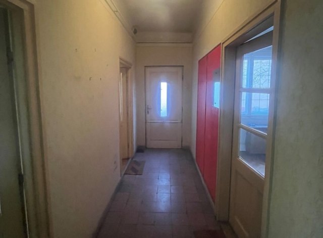 Eladó családi ház, Kiskunhalason 45 M Ft, 6 szobás