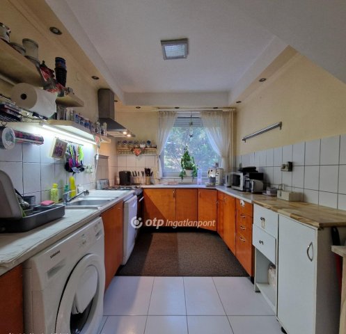 Eladó téglalakás, Érden 95 M Ft, 2+2 szobás