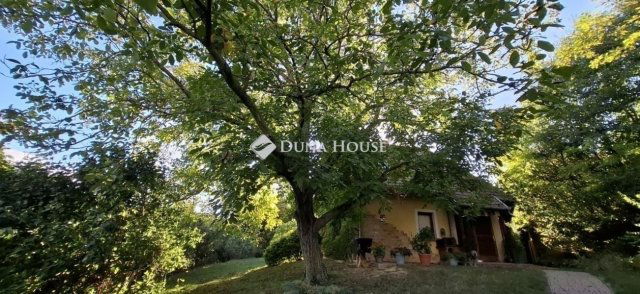 Eladó családi ház, Pogányon 109 M Ft, 2+4 szobás