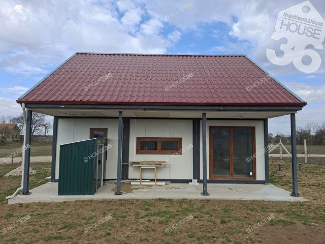 Eladó családi ház, Fülöpjakabon 29.9 M Ft, 3 szobás