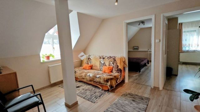 Eladó családi ház, Kecskeméten 99 M Ft, 5 szobás