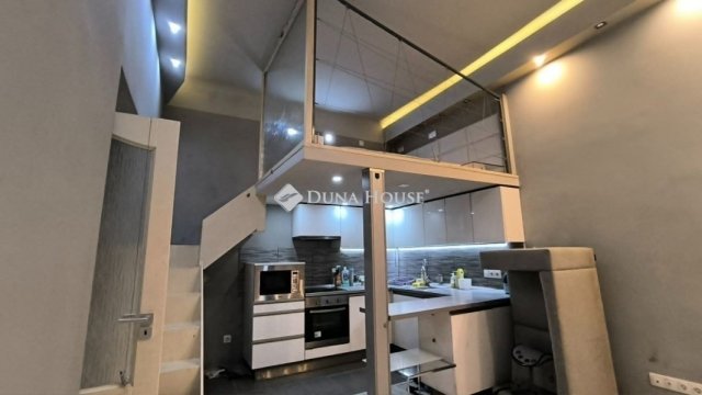 Eladó téglalakás, Budapesten, IX. kerületben 34.9 M Ft