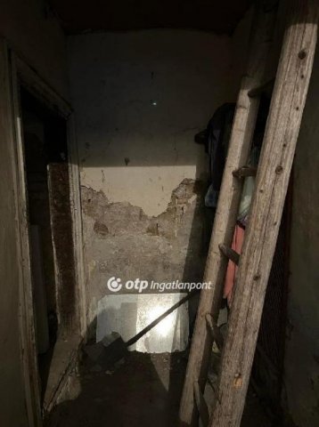 Eladó családi ház, Siklóson 11.6 M Ft, 2+1 szobás