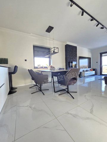 Eladó családi ház, Birjánon 124.9 M Ft, 4 szobás