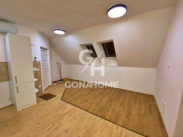 Kiadó téglalakás, albérlet, Várpalotán 160 E Ft / hó