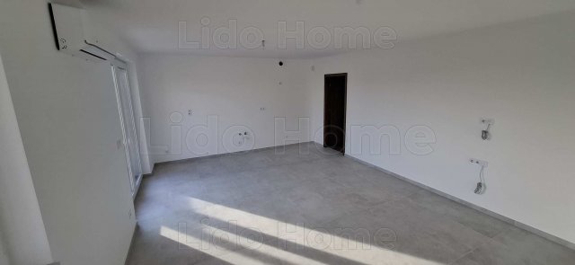 Eladó nyaraló, Szántódon 69.9 M Ft, 2 szobás